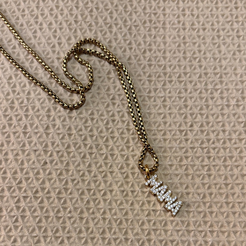Gold Mama Pendant Necklace